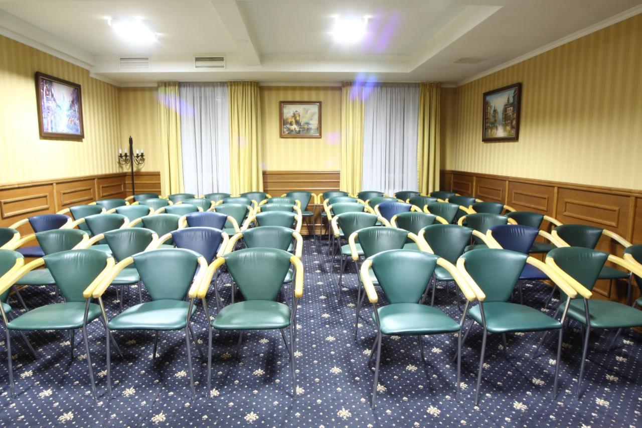 Optima Collection Aurora Kryvyi Rih Hotell Eksteriør bilde