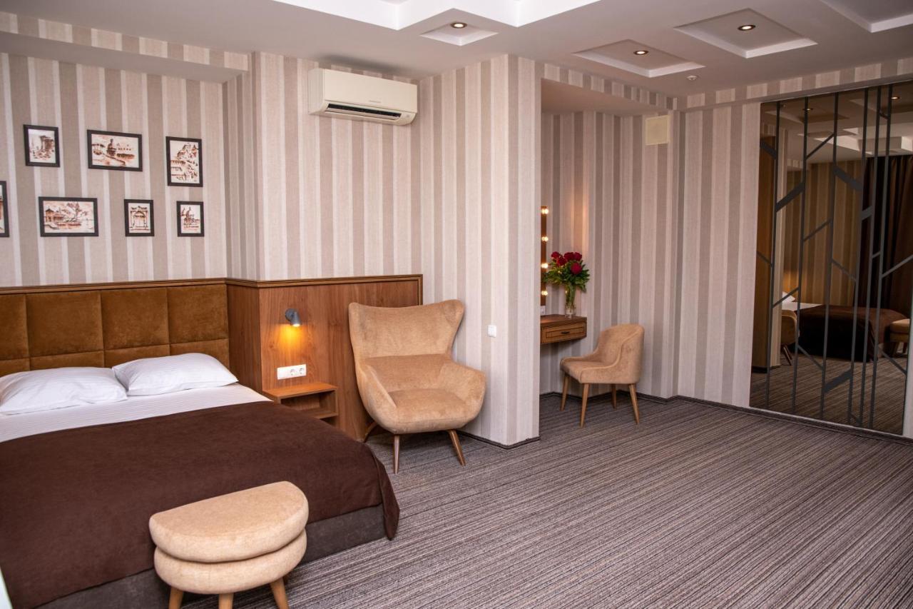 Optima Collection Aurora Kryvyi Rih Hotell Eksteriør bilde